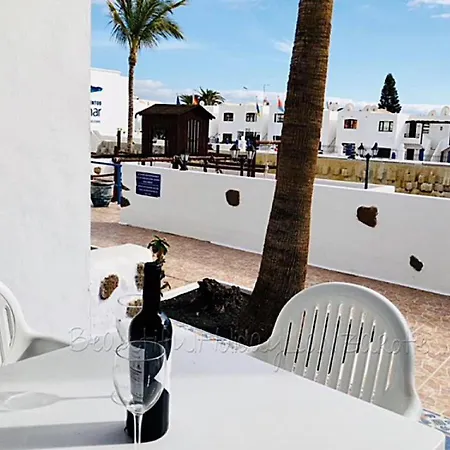 Bellisima 200m From The Ocean With Pool, Wifi Sat-tv Lejlighed