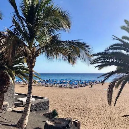 Apartment Bellisima 200m From The Ocean With Pool, Wifi Sat-tv